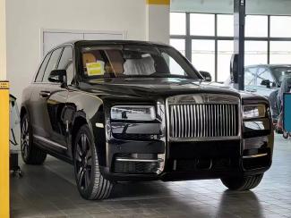 2024款 劳斯莱斯库里南(Cullinan) 6.7T 标准型 保税区最大商家（定金开票/定金发车）平行进口车试点企业