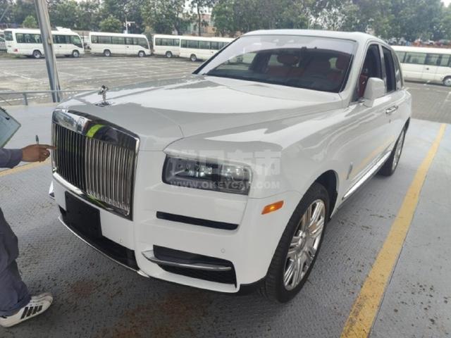 加版2022款 劳斯莱斯库里南(Cullinan)6.7T 标准型