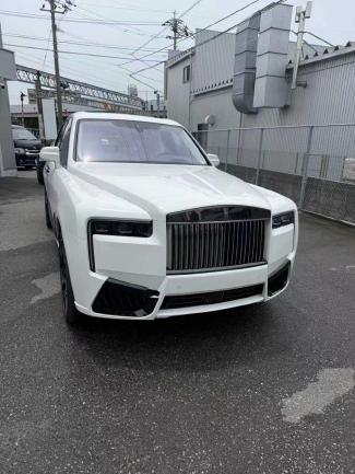 2025款 劳斯莱斯库里南 6.7T Black Badge 保税区最大商家（定金开票/定金发车）平行进口车试点企业