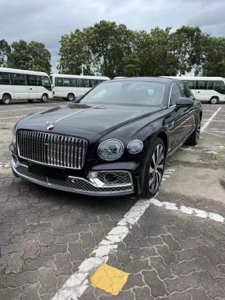 2023款 宾利飞驰4.0T 雅度版 保税区最大商家（定金开票/定金发车）平行进口车试点企业