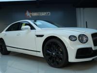 2023款 宾利飞驰4.0T 五座