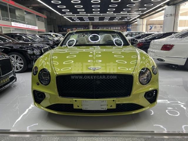 欧版2023款 宾利欧陆 4.0T GT
