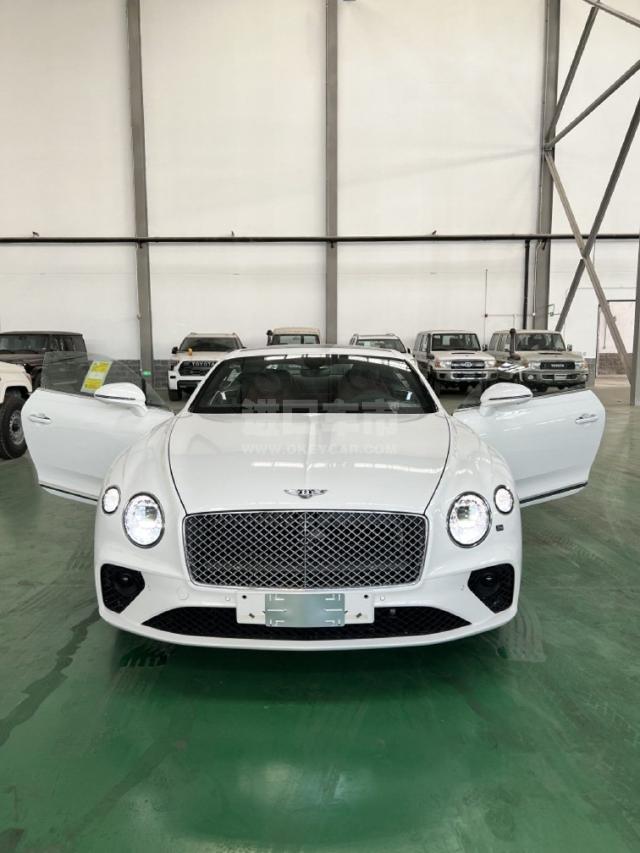 欧版2023款 宾利欧陆 4.0T GT