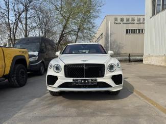 2024款 宾利添越 4.0T 长轴 保税区最大商家（定金开票/定金发车）平行进口车试点企业