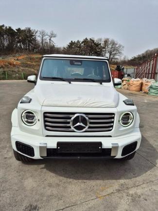 2025款 奔驰G450d 柴油 韩版 保税区最大商家（定金开票/定金发车）平行进口车试点企业