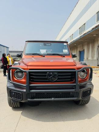 2025款 奔驰G550 保税区最大商家（定金开票/定金发车）平行进口车试点企业