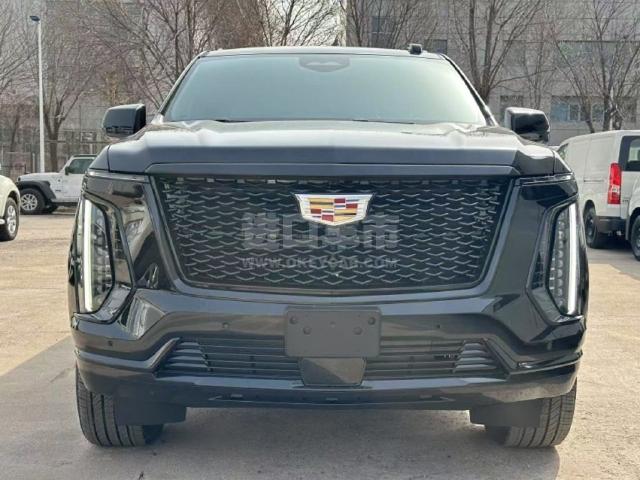 加版2025款 凯迪拉克凯雷德6.2L ESV加长 四驱 Sport