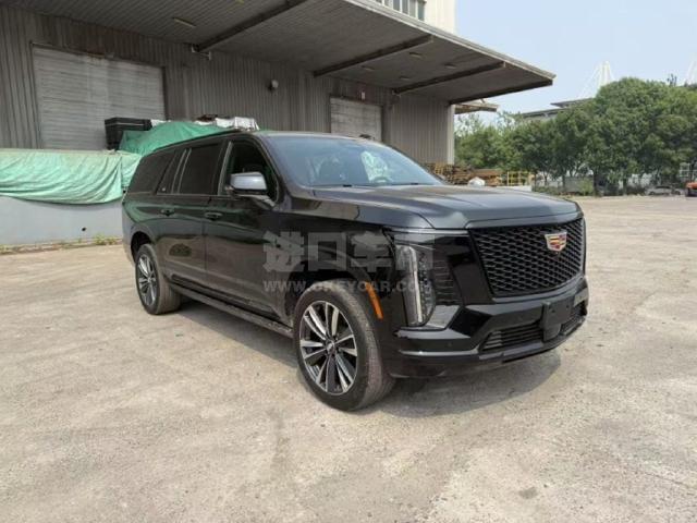加版2025款 凯迪拉克凯雷德 6.2L ESV加长 四驱 Sport Platinum