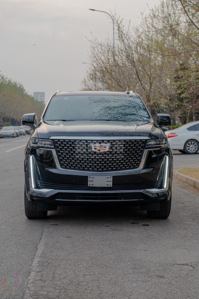 加版2024款 凯迪拉克凯雷德 3.0T 柴油 ESV加长 四驱 Premium Luxury