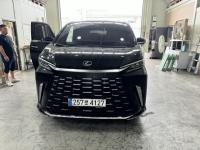 雷克萨斯LM500h