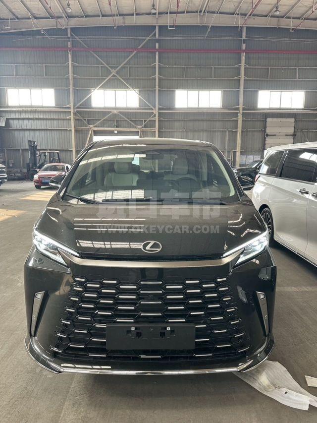 欧版2025款 雷克萨斯LM350h 2.5L 七座