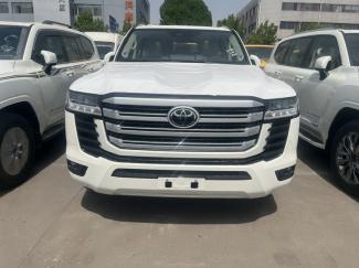 2025款 丰田酷路泽3500 3.5T GX-R 20轮 JBL 前通风 雷测 High科威特 联系方式：15522748577 （同微信）可视频验车 大商无欺 无隐藏消费