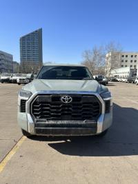 2025款 丰田坦途 3.5T 四门 SR TRD Off road越野