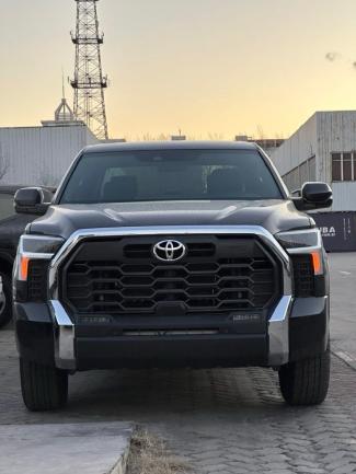 2025款 丰田坦途 3.5T 四门 SR TRD Off road越野 联系方式：15522748577 （同微信）可视频验车 大商无欺 无隐藏消费