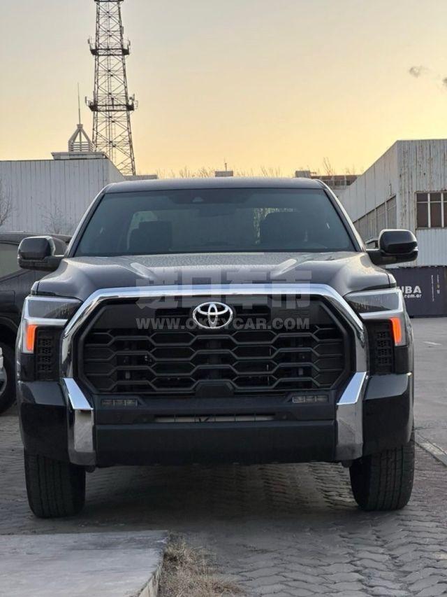 加版2025款 丰田坦途 3.5T 四门 SR TRD Off road越野
