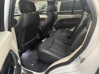 路虎揽胜行政3.0汽油