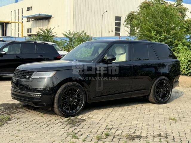加版2024款 路虎揽胜行政3.0T P400 汽油 SE 标轴
