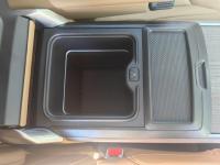 路虎揽胜行政3.0汽油