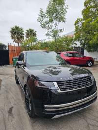 2025款 路虎揽胜行政 3.0T P400 汽油 SE 标轴