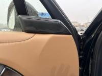 路虎揽胜行政3.0汽油