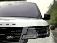 路虎揽胜行政4.4汽油