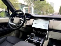 路虎揽胜行政4.4汽油