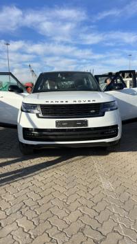 2025款 路虎揽胜行政 4.4汽油 4.4T P530 汽油 创世长轴 韩版