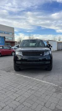 2025款 路虎揽胜行政 4.4汽油 4.4T P530 汽油 创世长轴 韩版