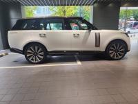 路虎揽胜行政4.4汽油