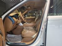 路虎揽胜行政4.4汽油