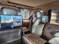 路虎揽胜行政4.4汽油