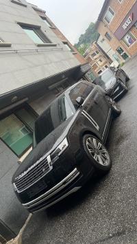 2024款 路虎揽胜行政3.0柴油 3.0T D350 柴油 创世加长 韩版