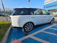 路虎揽胜行政3.0柴油