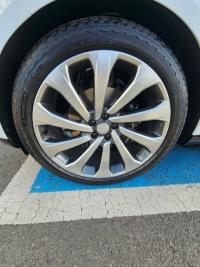 路虎揽胜行政3.0柴油