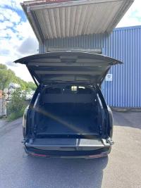 路虎揽胜行政3.0柴油