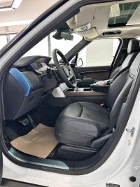 路虎揽胜行政3.0柴油