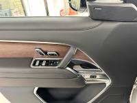 路虎揽胜行政3.0柴油