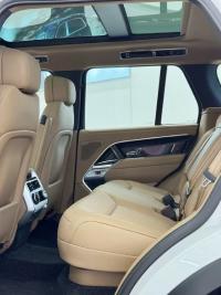 路虎揽胜行政3.0汽油