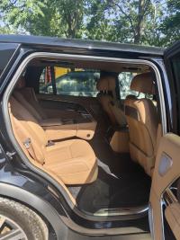 路虎揽胜行政3.0汽油