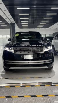 2024款 路虎揽胜行政3.0汽油 3.0T P400 汽油 创世长轴