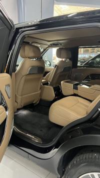 路虎揽胜行政3.0汽油