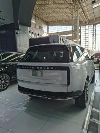 路虎揽胜行政3.0汽油