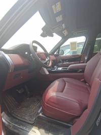 路虎揽胜行政3.0汽油