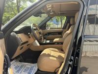 路虎揽胜行政3.0汽油