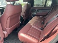 路虎揽胜行政3.0汽油