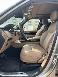 路虎揽胜行政3.0汽油