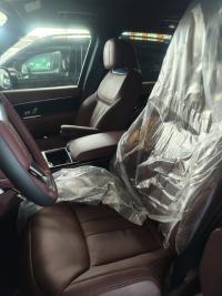 路虎揽胜行政3.0汽油