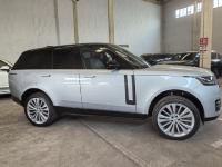 路虎揽胜行政3.0汽油