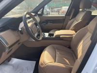 路虎揽胜行政3.0汽油