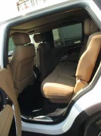 路虎揽胜行政3.0汽油